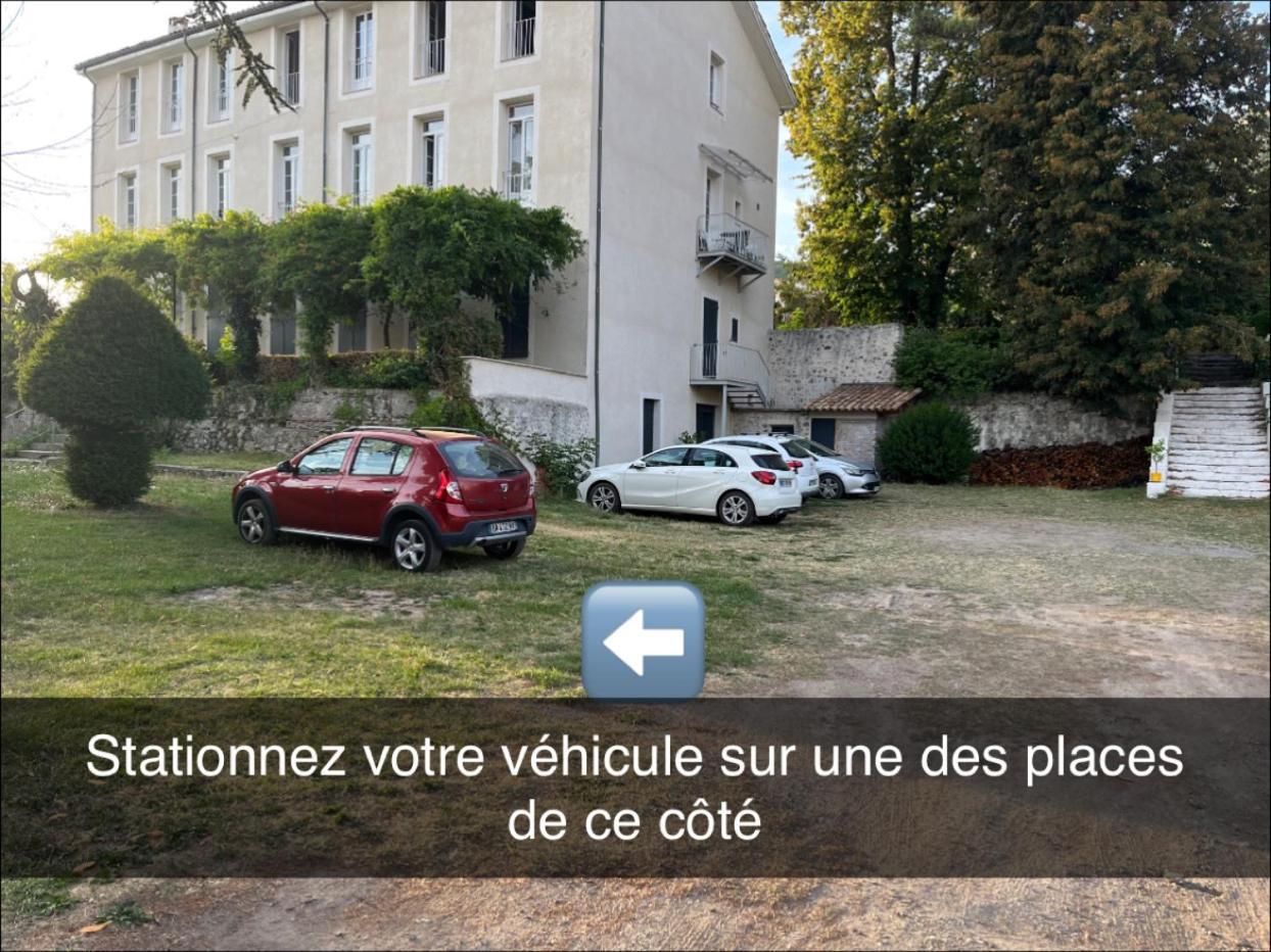 Les Glycines, Charmant Studio Au Calme Dans Batisse De Maitre Proche Du Centre Ville Parking Gratuit Digne-les-Bains Kültér fotó
